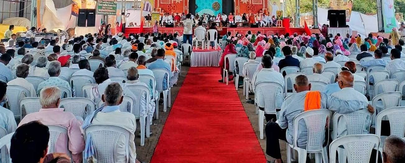 देवास में बलराम कृषि महोत्सव: 11 किसान सम्मानित